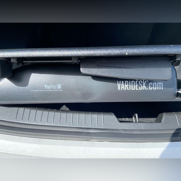 VariDesk Pro Plus 30 - Picture 5 of 6